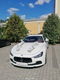 DEKORACJE SAMOCHODU ŚLUBNEGO 4