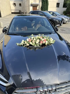 DEKORACJE SAMOCHODU ŚLUBNEGO 6