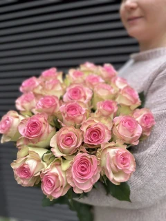 Zdjęcie kompozycji florystycznej