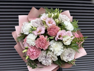 Elegancki bukiet w pastelowej kolorystyce